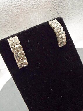 DOUBLE ROW BRILLIANT CUT CRYSTAL RHINESTONES DEMI HOOP PIERCED EARRINGS 41